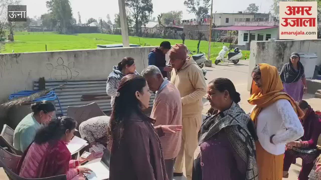 Una After Ward 9 of Amb Nagar Panchayat, a grievance redressal camp was also held in Ward 7 today