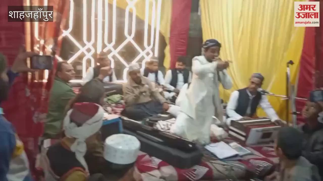 Urs of Hazrat Shaheed Dada Mian concluded, and the youth were enthralled by the devotional songs of Arif and Shahbaz