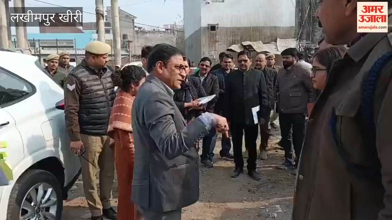 Additional Chief Secretary inspected the under-construction Shiva temple corridor in Gola