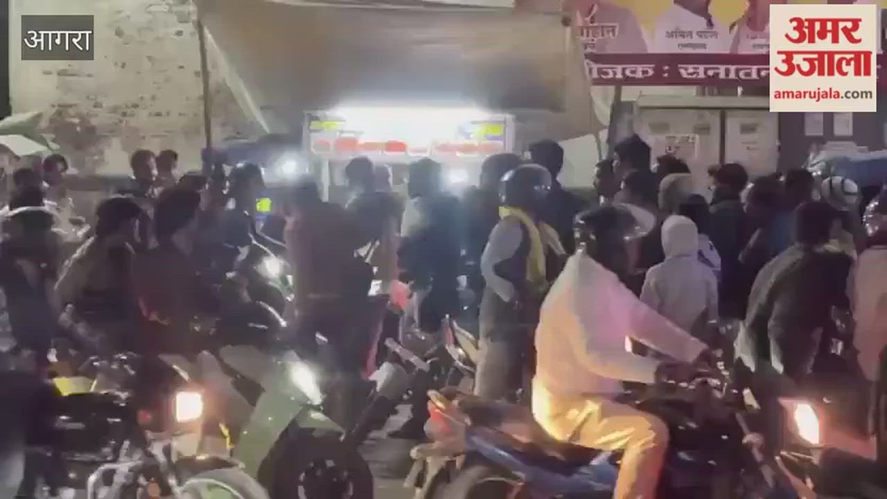 two Men Fight in Middle of Road Over Personal Rivalry Video Goes Viral