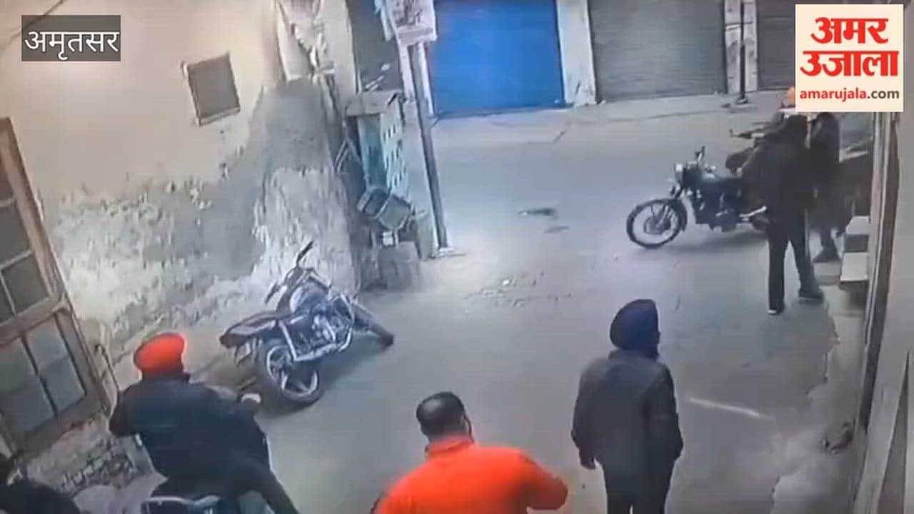 Jeweler who victim of Sultanwind Road robbery leveled serious allegations against police