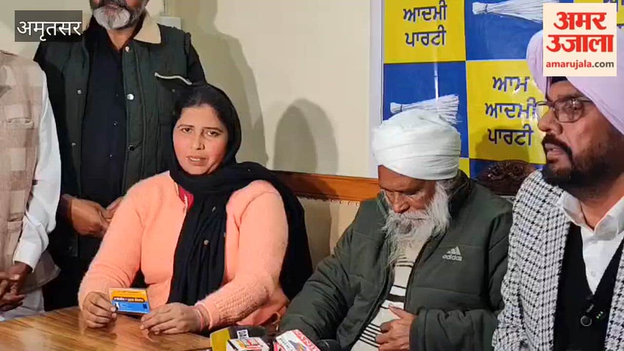 Govt health card is boon for the poor said Kuldeep Dhaliwal