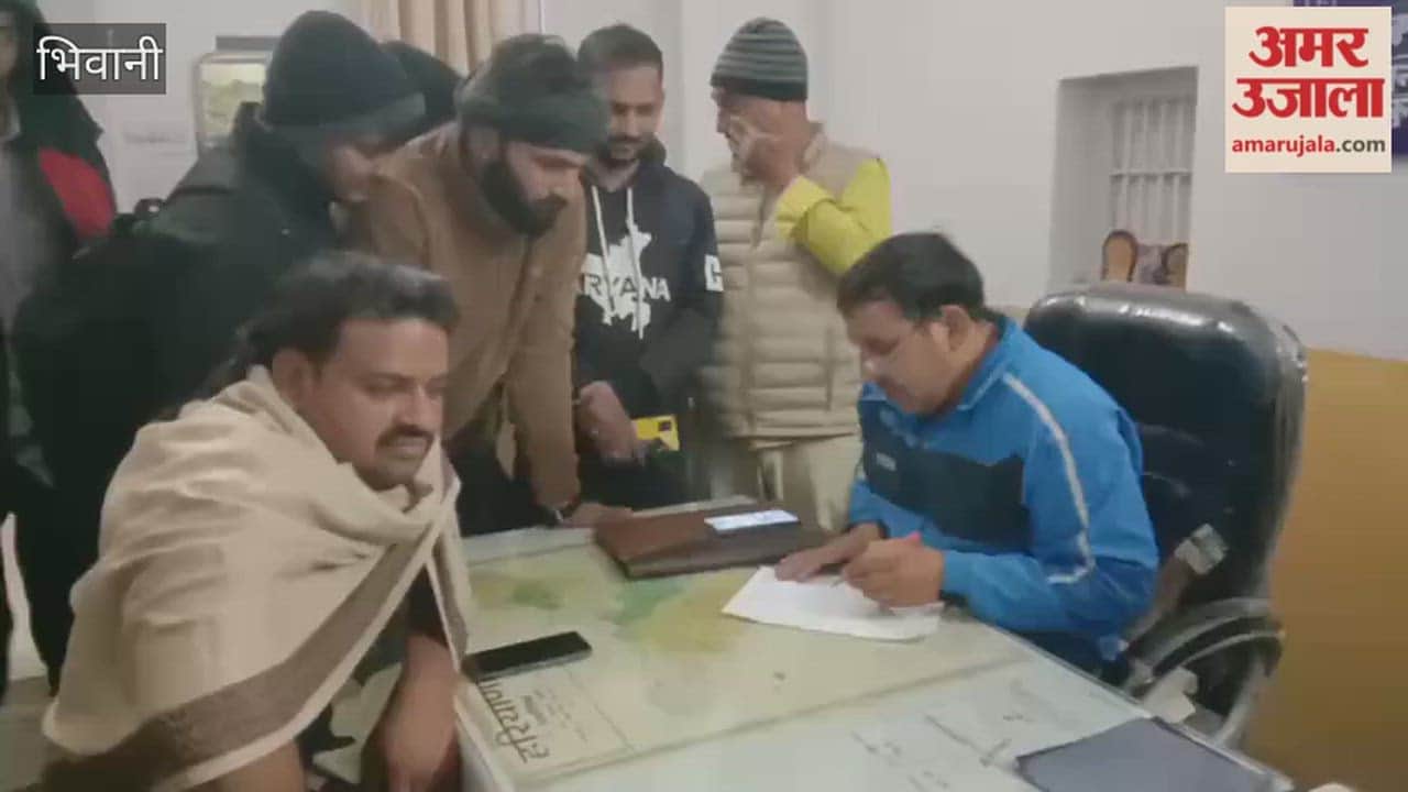 suspicious young man was apprehended at Loharu railway station in Bhiwani; suspected of involvement in love jihad and human trafficking