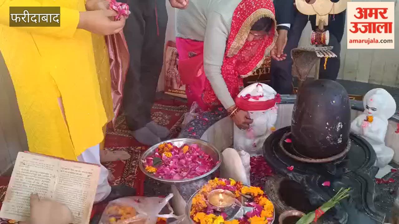Devotees worshiped in Sudhanshu temple of Faridabad