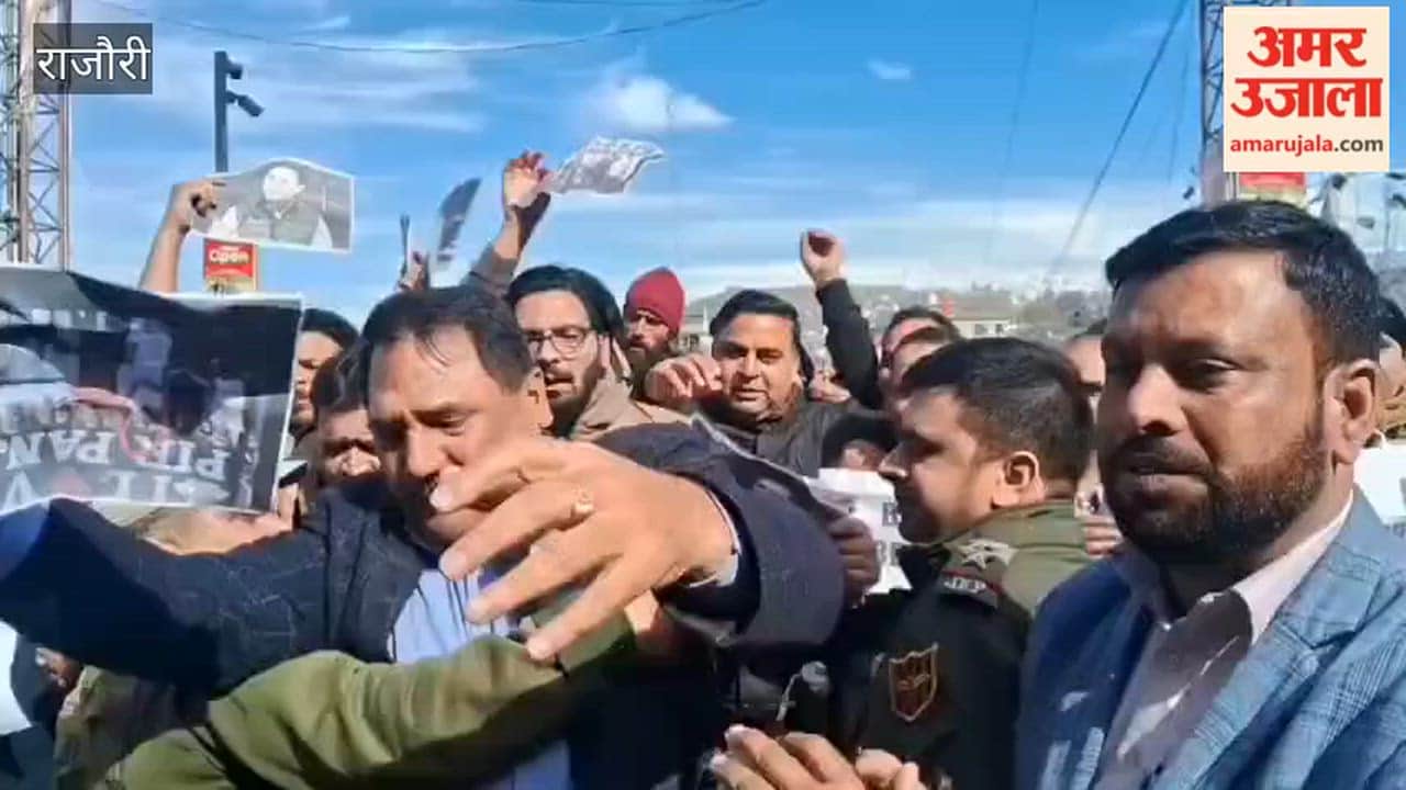 Congress accused the Leader of Opposition of making insensitive and derogatory remarks.