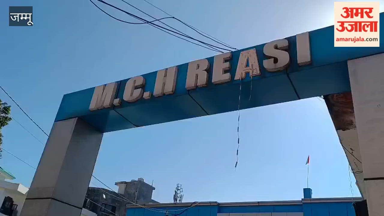 Even after waiting for ten years, the maternity hospital has not opened, locals are angry.