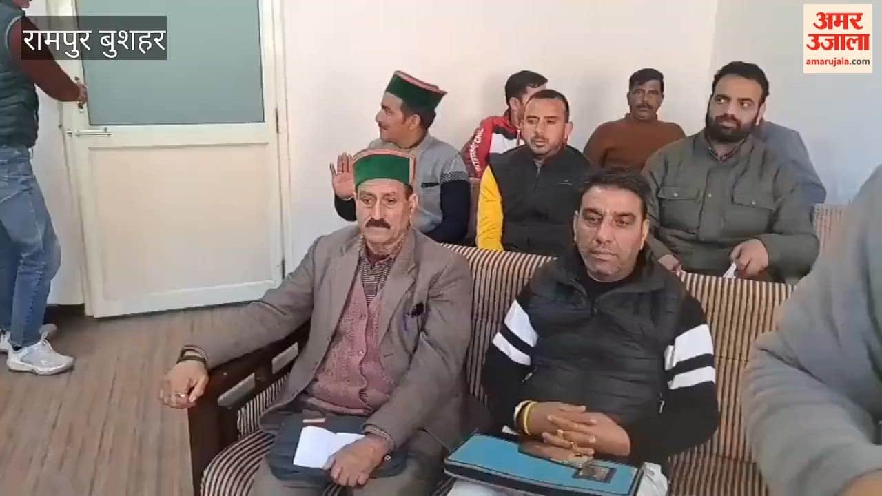 Rampur Bushahr A meeting was organized at the Rampur RTO office