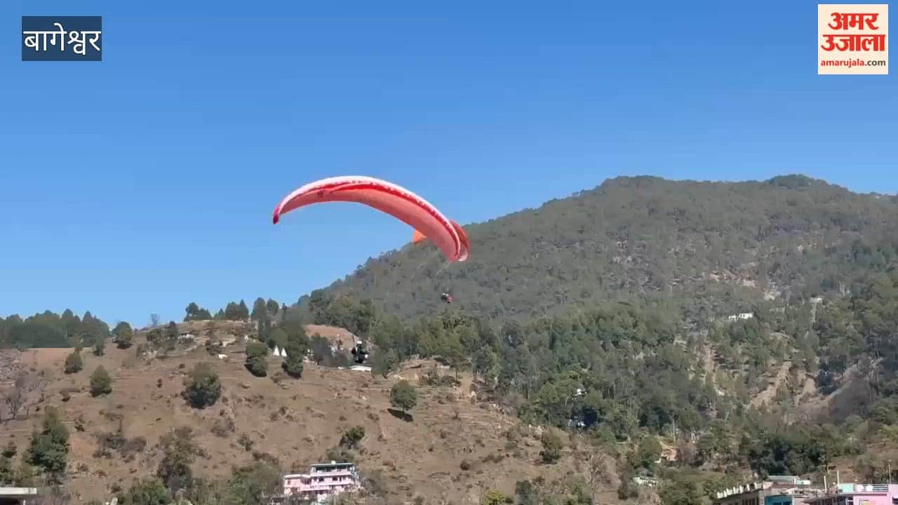 National Paragliding Accuracy Competition begins in Kapkot, 80 pilots from across the country take part in the flight