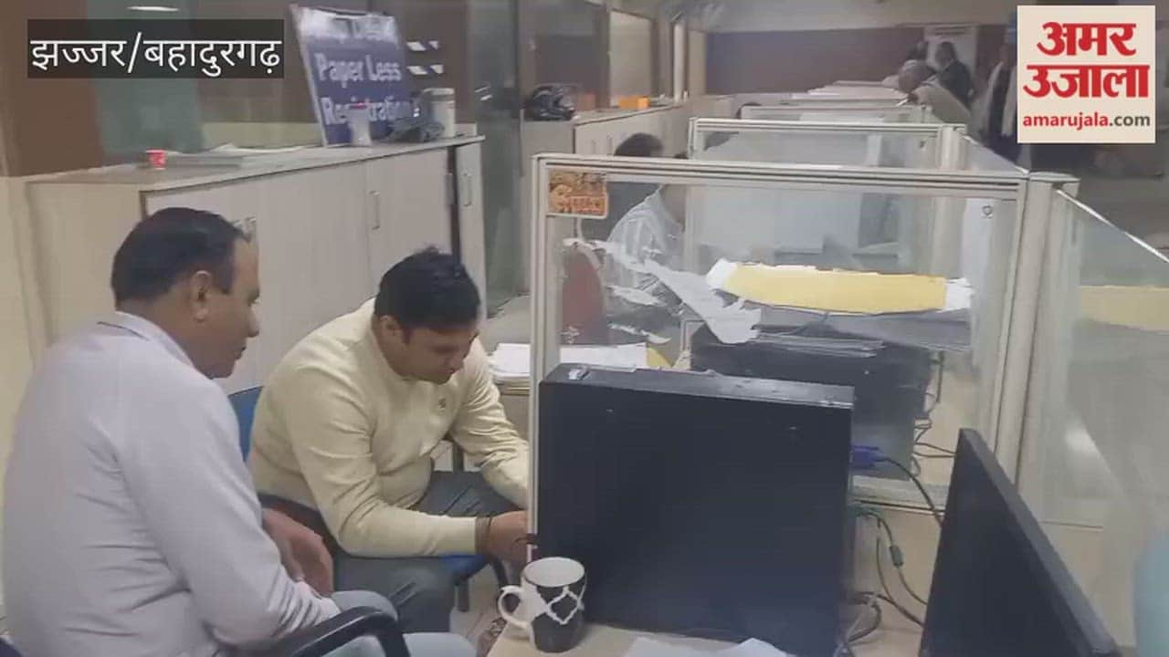 Tehsildars' strike continues in Jhajjar, DRO registers two registries, providing relief to people