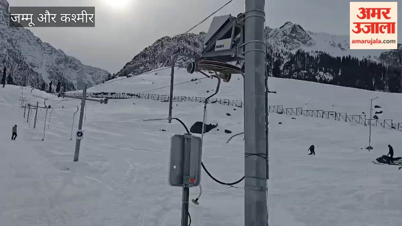 Despite fresh snowfall, the Drag Ski Lift in Sonamarg is yet to become operational.