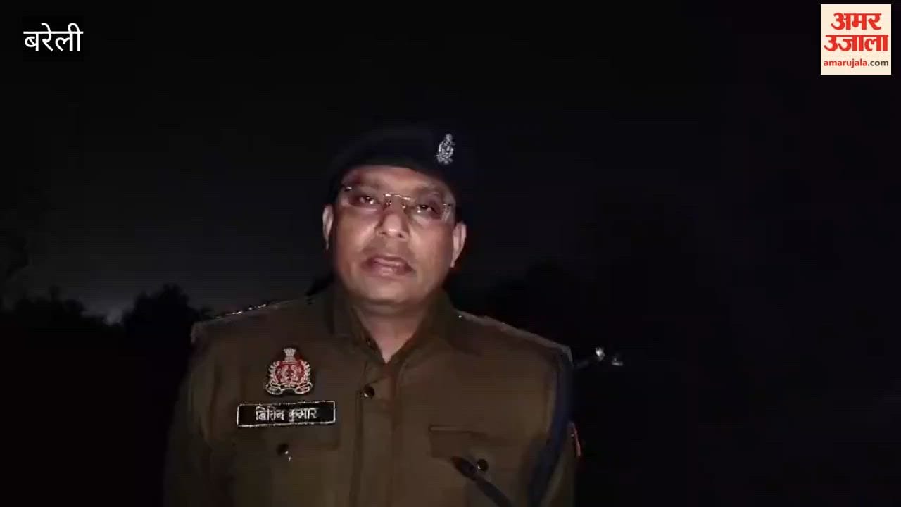 Police arrested two criminals in an encounter