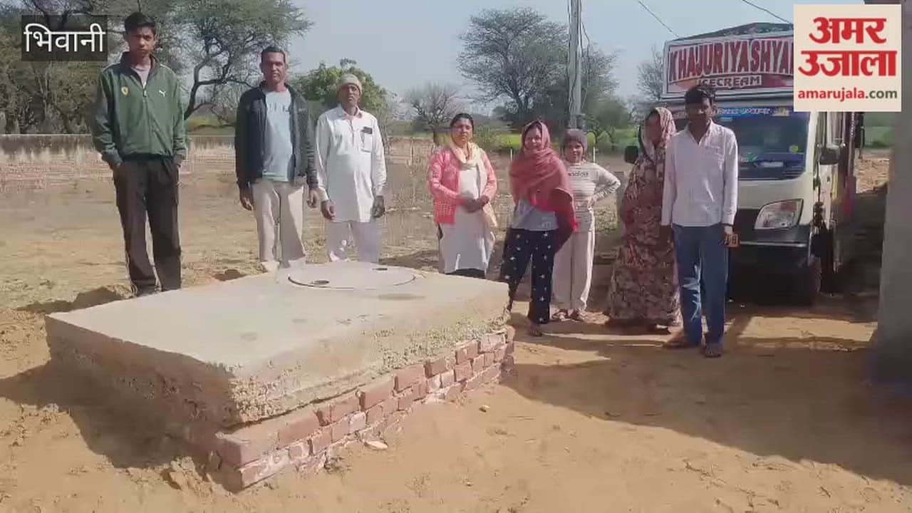 In Bhiwani, a high-level sewer line in a new colony near Loharu Chowk Number 7 has become a source of trouble for the residents.