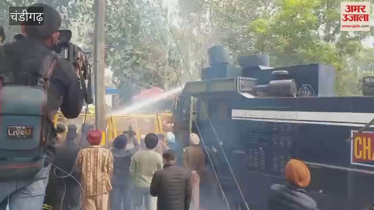 AAP protest in Chandigarh: Several protesters detained