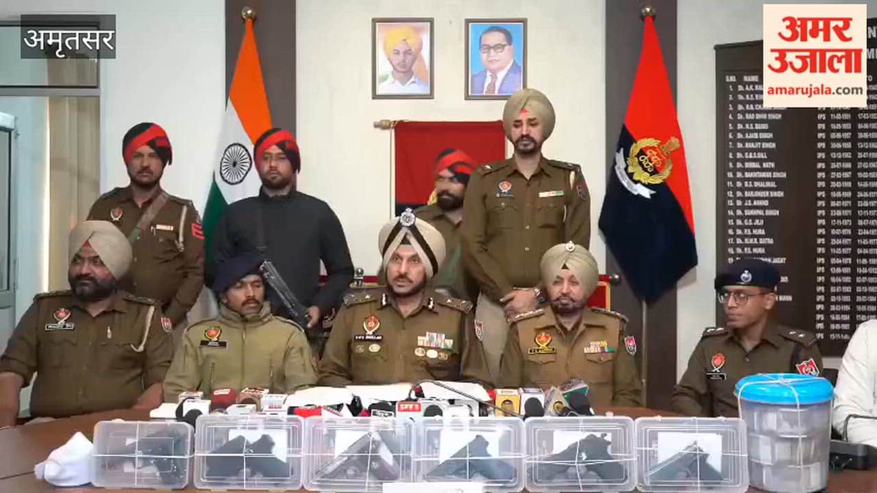Five accused arrested in Amritsar with weapons and heroin