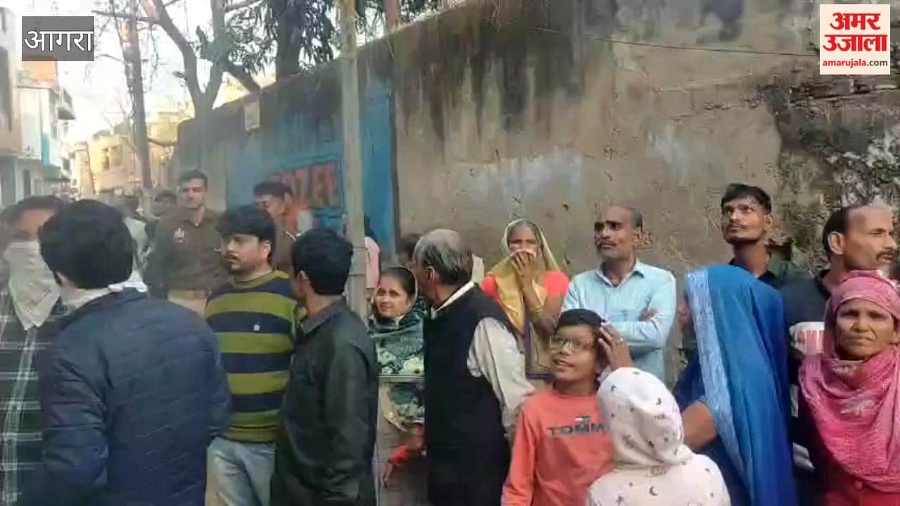 Fire breaks out in shoe warehouse