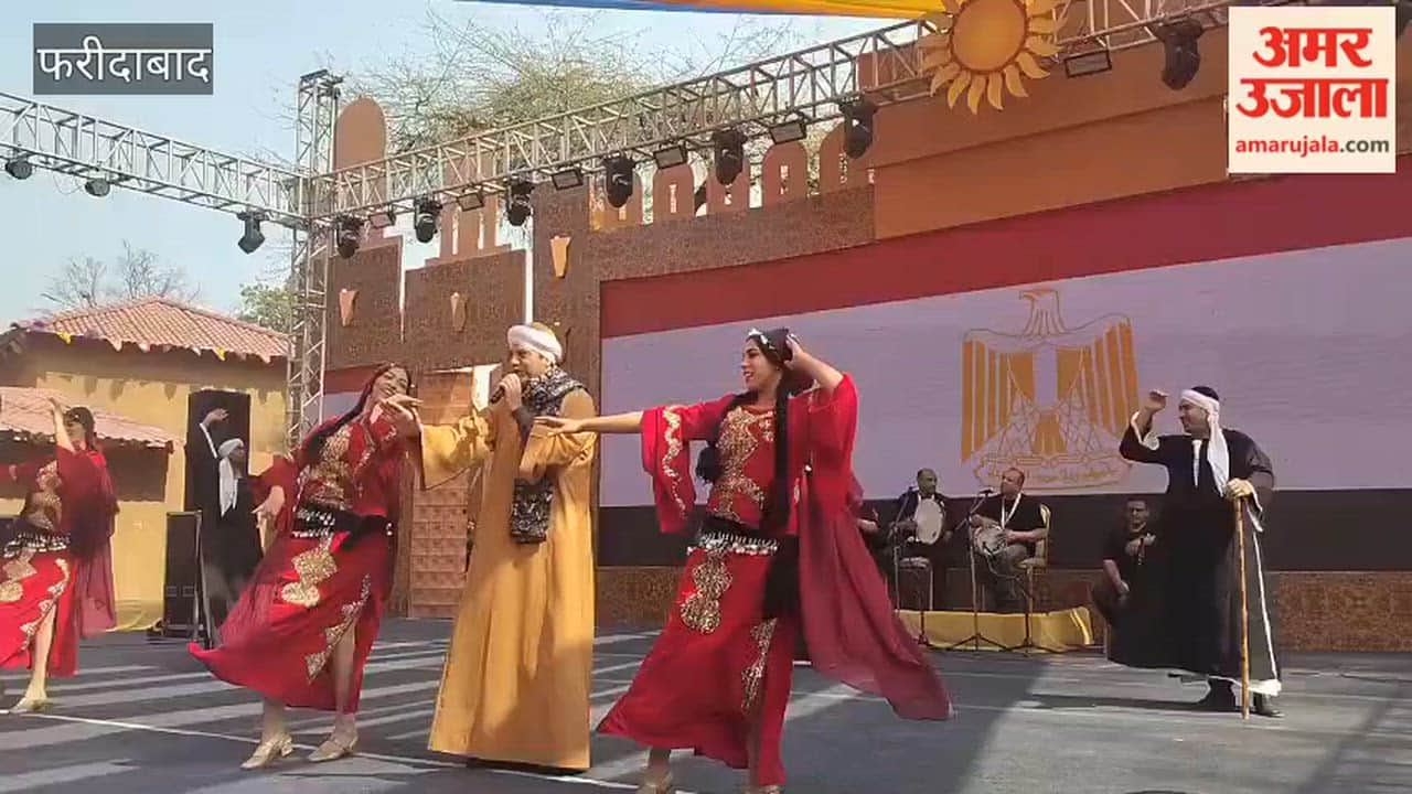Egyptian artists performed dance at Faridabad Surajkund Mela
