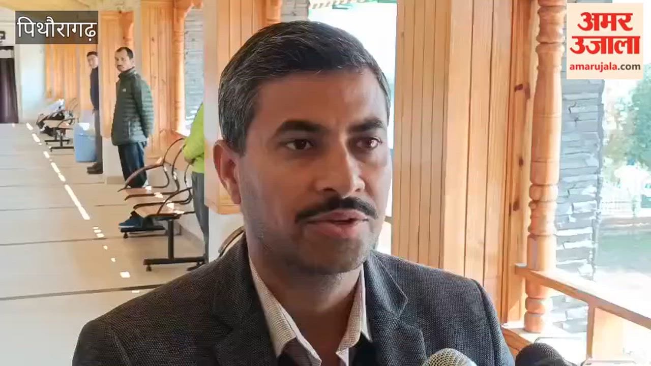 Explain the benefits and side effects of AI to students and officers and employees in pithoragarh