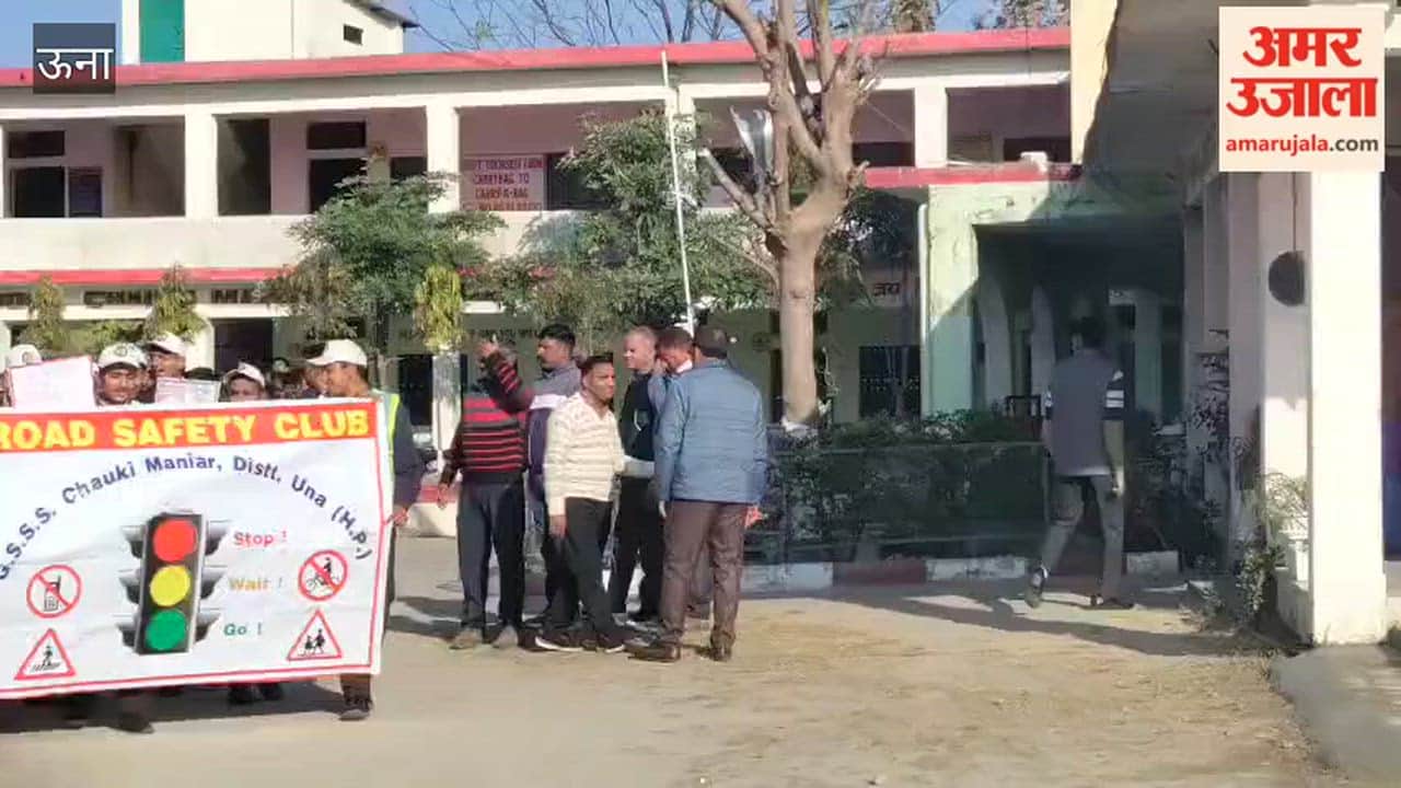 Una Echo of road safety campaign grand quiz competition and awareness rally organised at Chowki Maniyar School