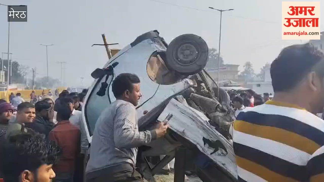 Meerut: Milk van overturns on divider due to collision with sand-laden dumper, jammed