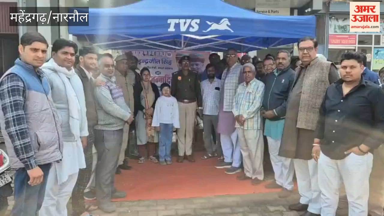 Helmets distributed on Union Minister Rao Inderjit Singh's birthday