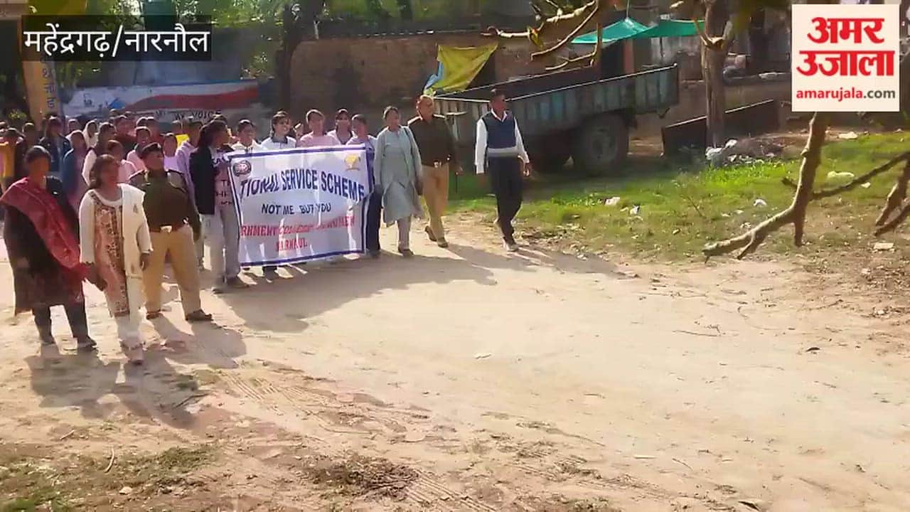 Girl students organised an awareness rally on road safety