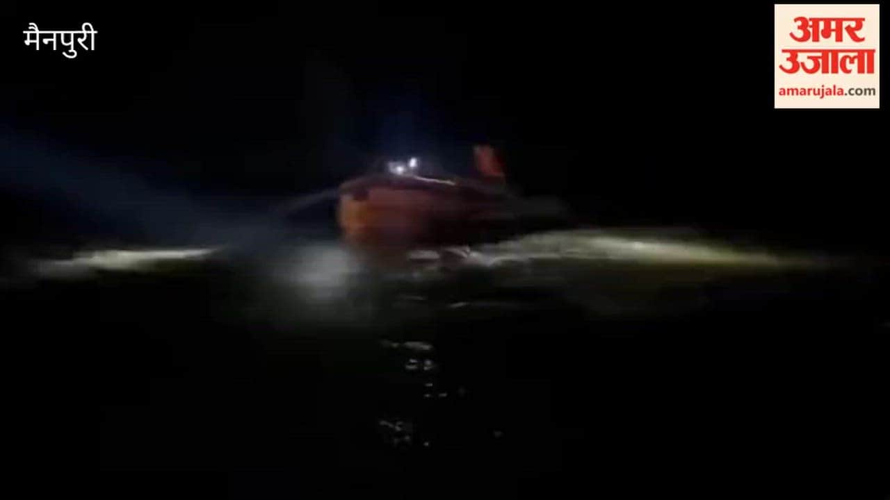 Search continues for two youths who drowned in canal