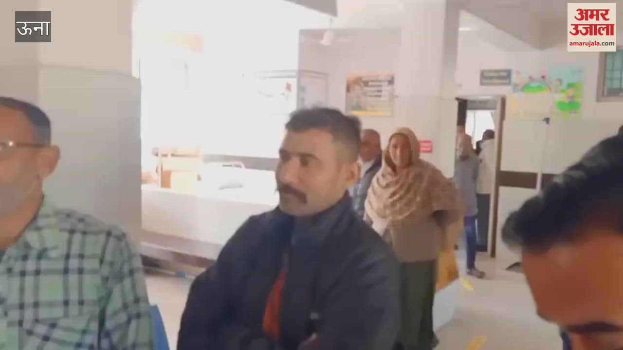 Una Villagers honored doctors and staff of Community Health Center Dhusada