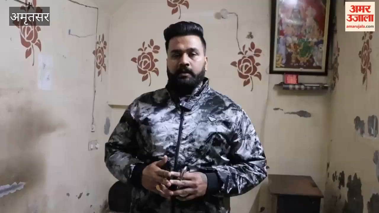 Video of gambling at Naiya Wala More in Amritsar goes viral, police investigates