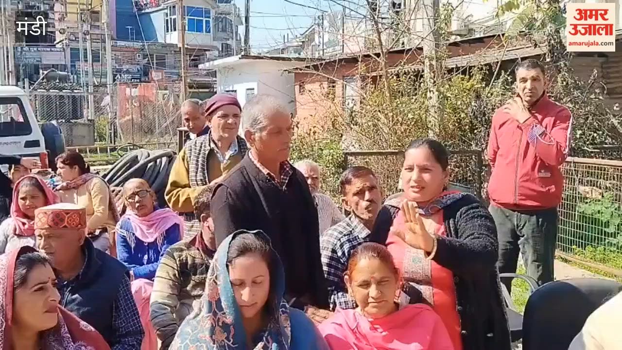 Mandi Kisan Sabha protests against smart prepaid meters in Nerchowk
