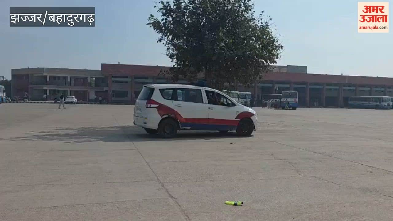 strike at Bahadurgarh depot proved ineffective, with 106 buses dispatched on various routes; police deployed