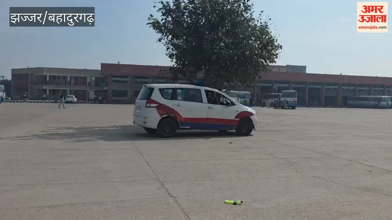 strike at Bahadurgarh depot proved ineffective, with 106 buses dispatched on various routes; police deployed