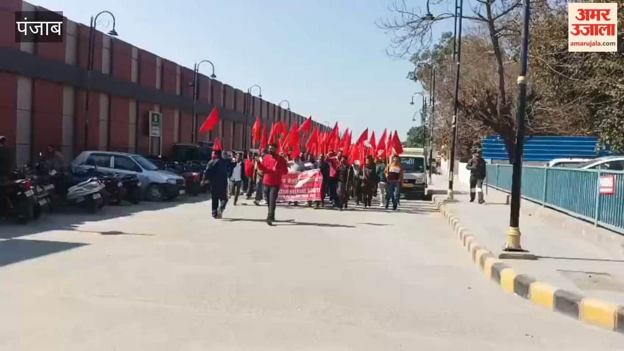 Protest by Jathabandhis against the government in Pathankot