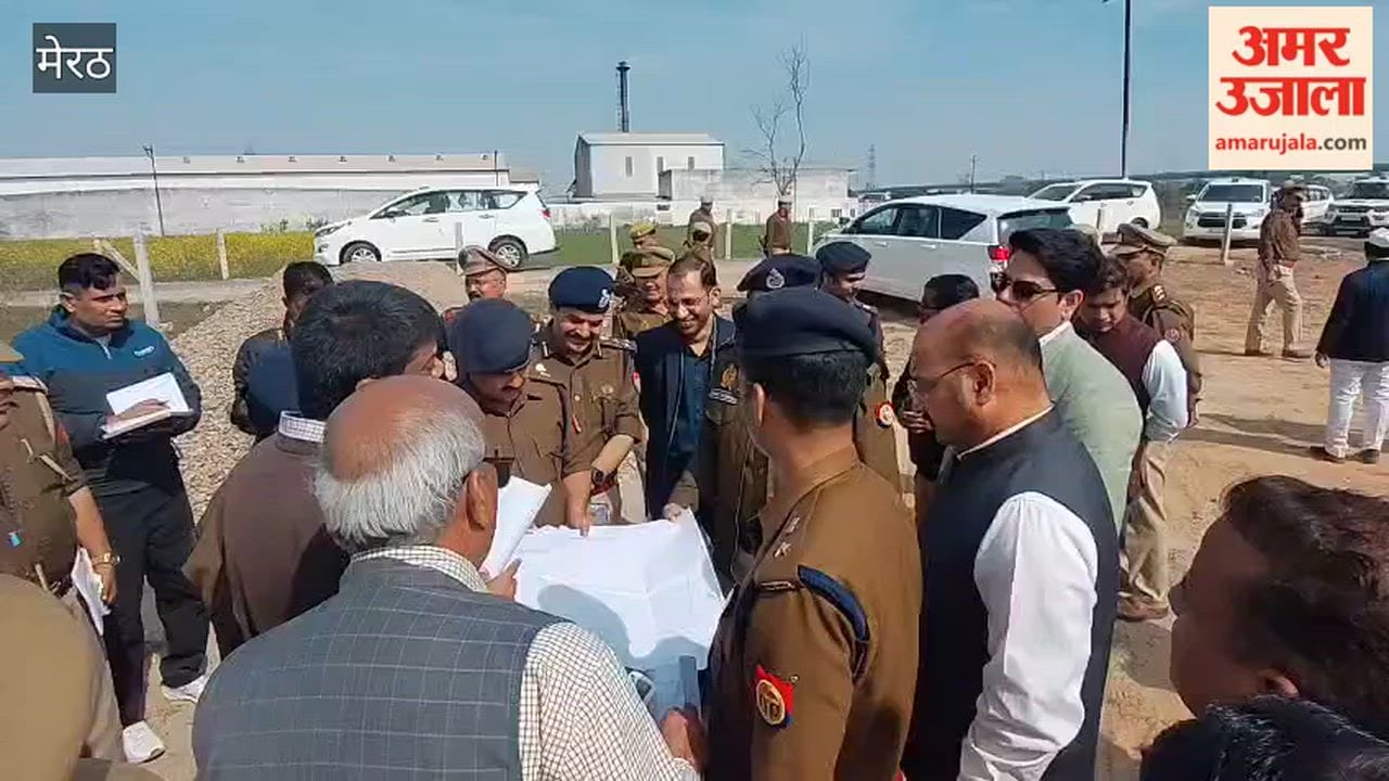 Meerut: Inspected the public meeting place in Mohiuddinpur.