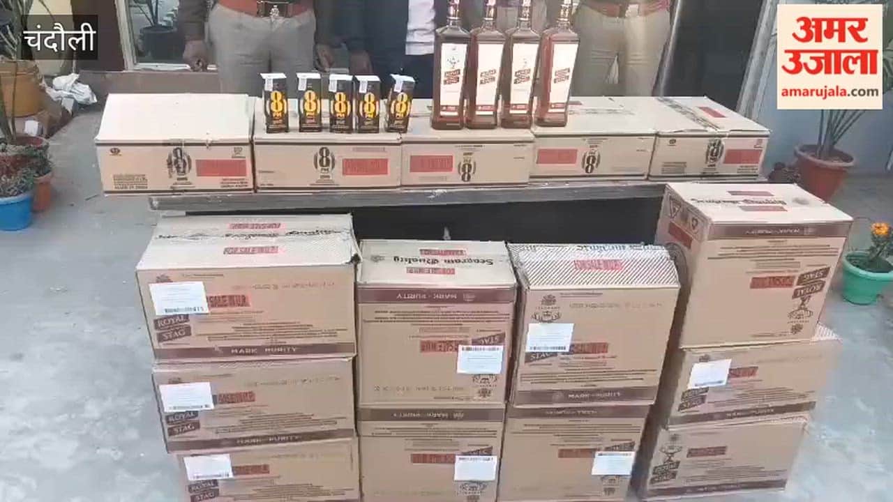 Liquor worth 5 lakh was recovered after it was hidden in cabin of truck