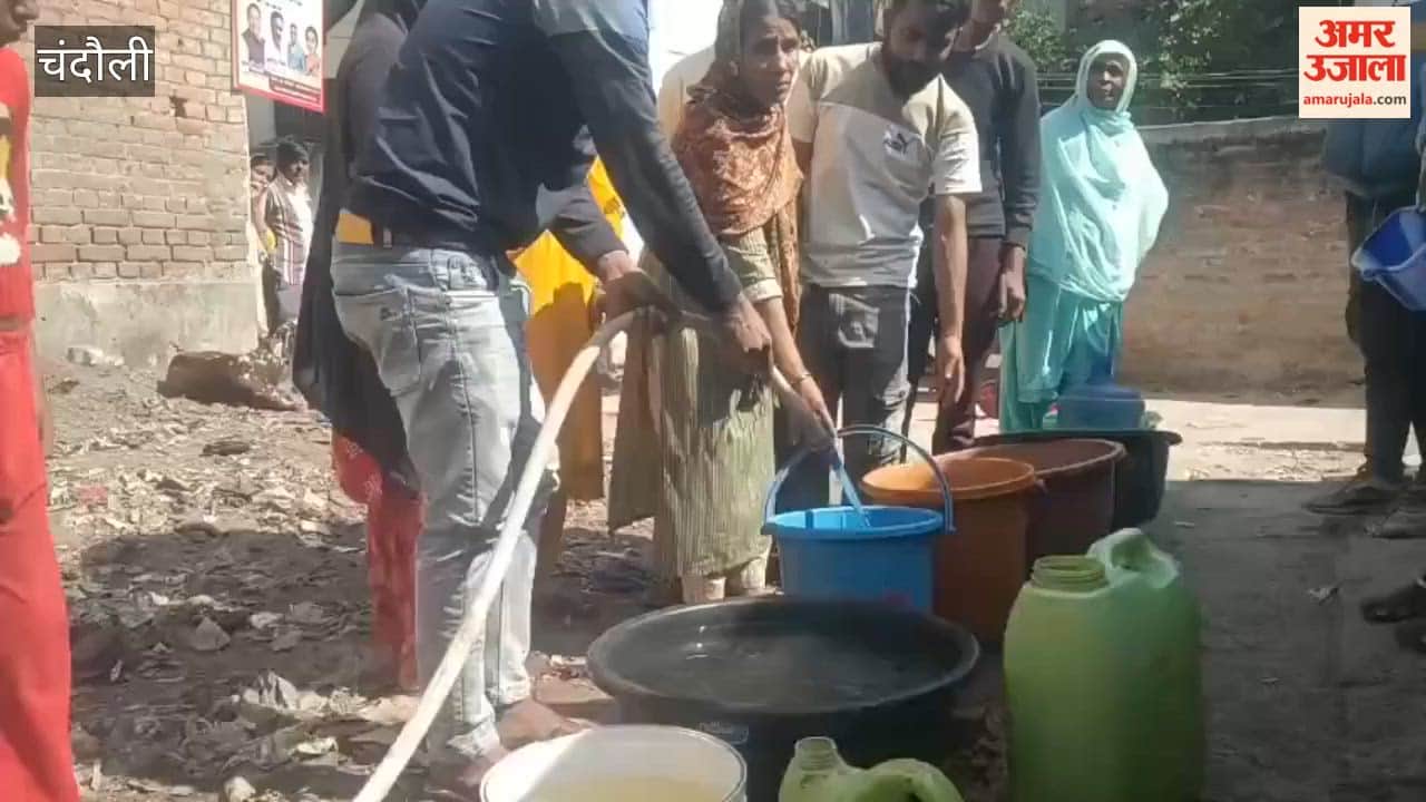 400 families of Madhiya facing drinking water crisis for one year