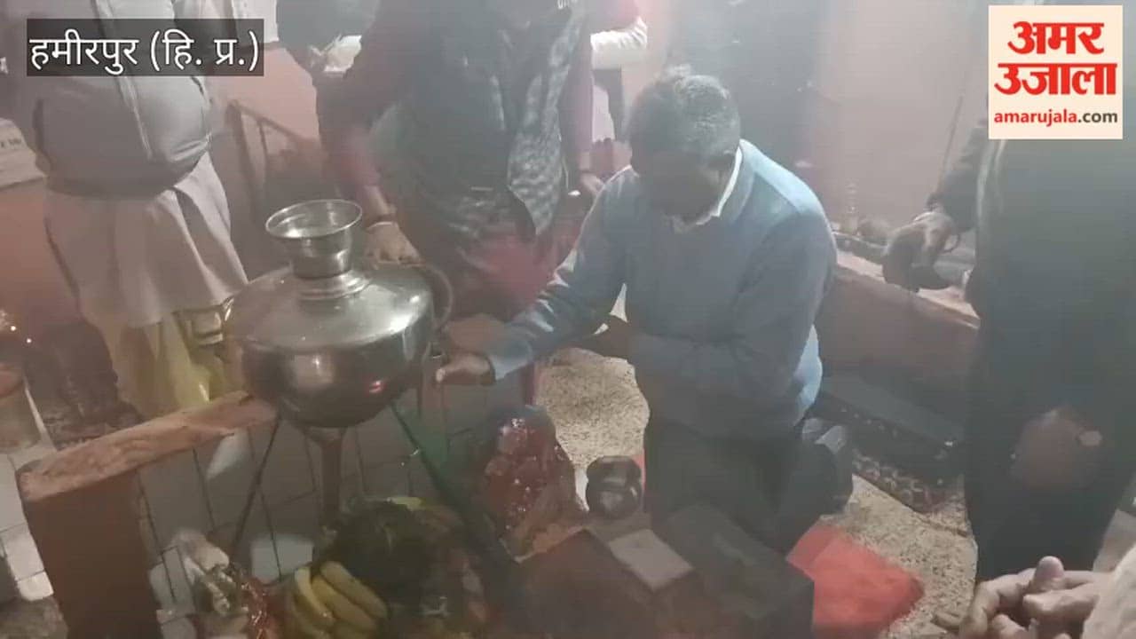 Hamirpur MLA Suresh Kumar said a community hall will be built in Baroh with ten lakh rupees