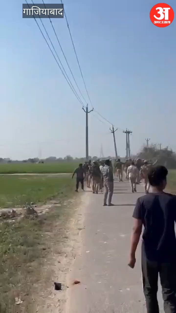 डंपिंग ग्राउंड पर बवाल: मीरपुर हिंदू गांव में पुलिस-ग्रामीण में झड़प, लाठीचार्ज में महिला घायल