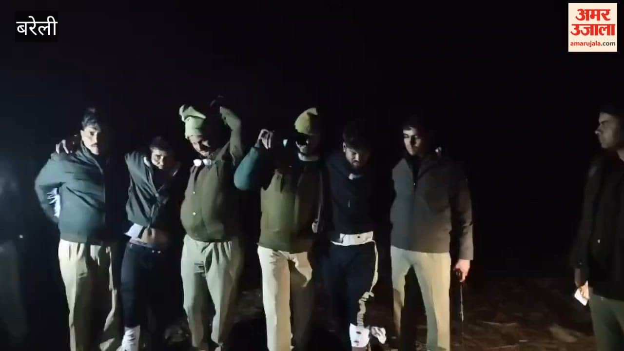 olice arrested four accused of robbery in an encounter