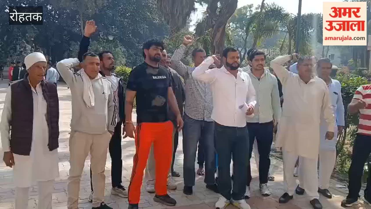 Villagers protested against blocking the road