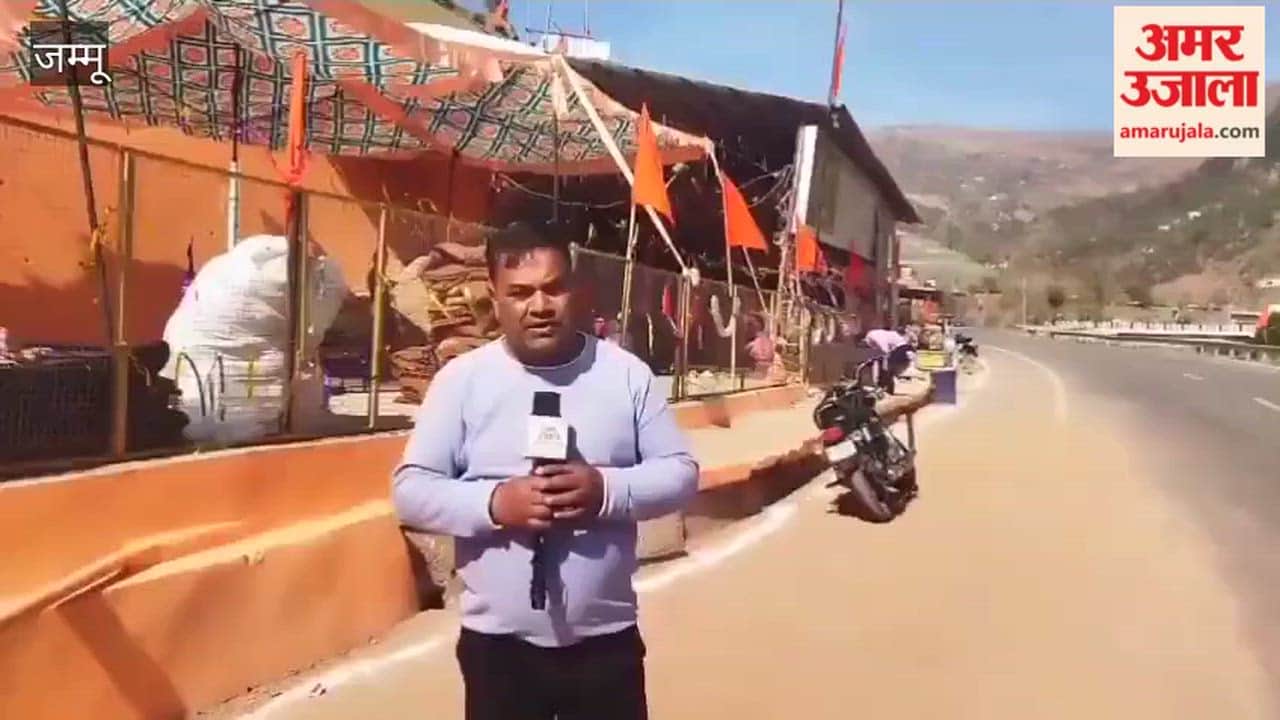 Preparations for Mahashivratri festival begin at Chhota Amarnath cave in Chenani.