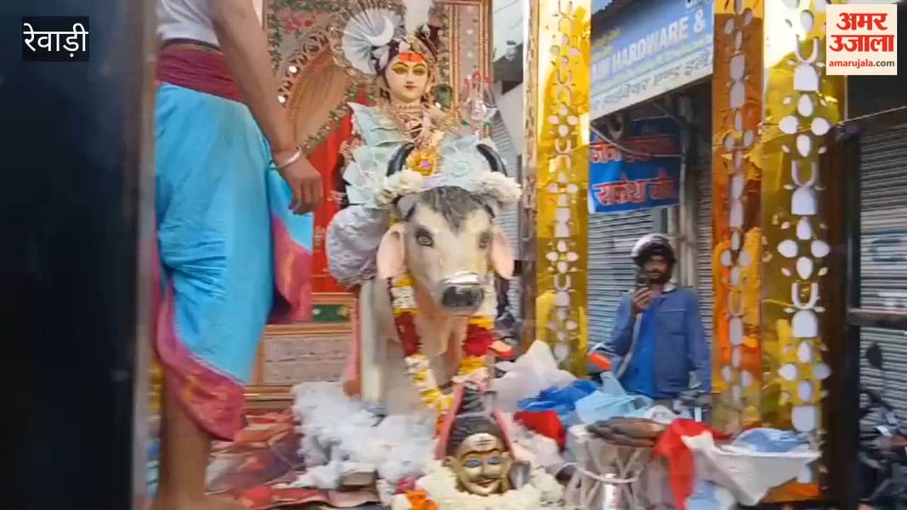 Bhole Baba's procession taken out from Shrighanteshwar in Rewari