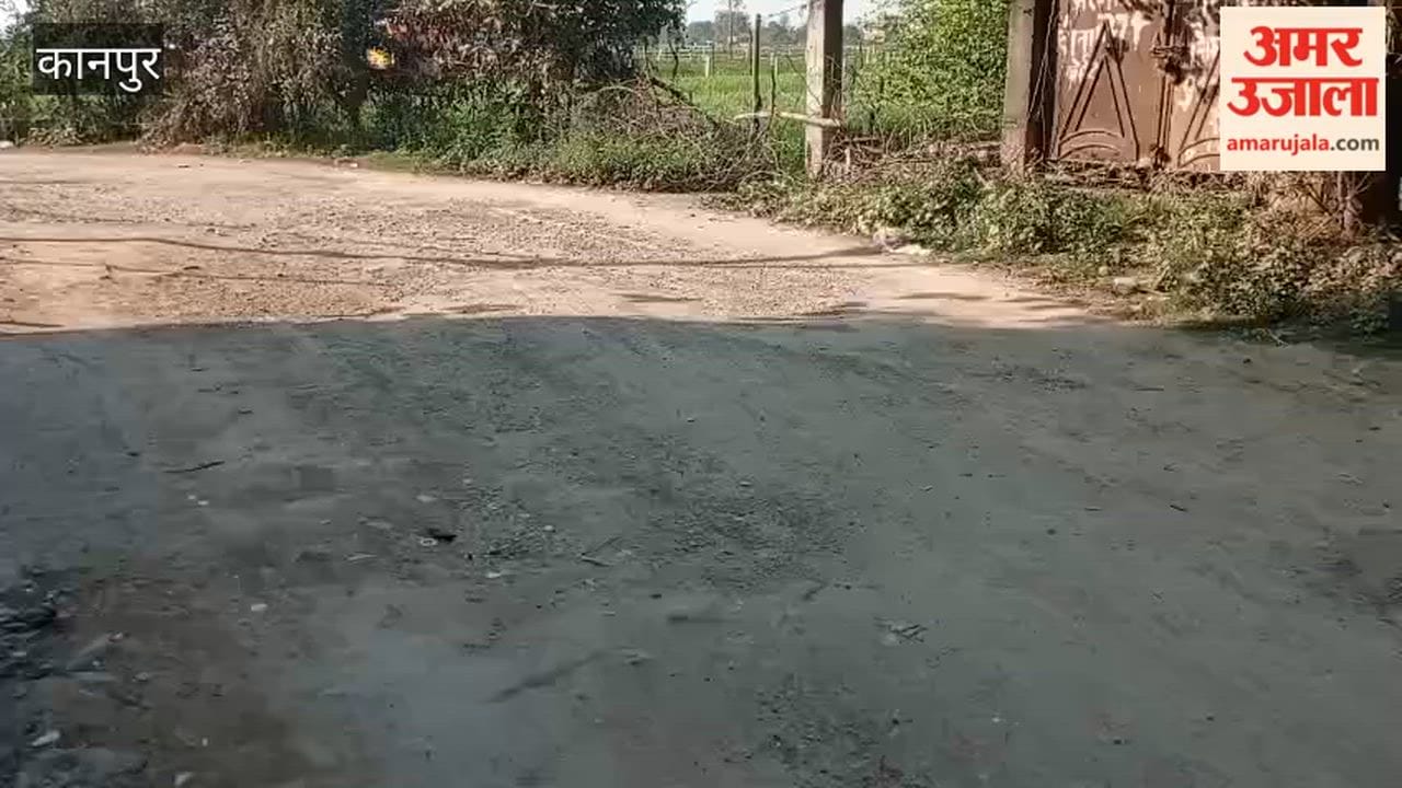 Kanpur: Potholes and gravel on the main road to Ishwariganj Baikunthpur village