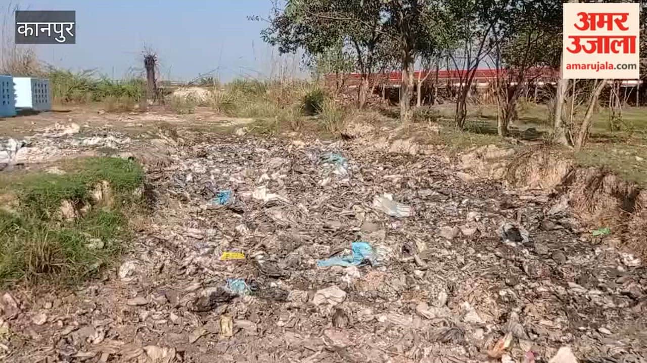 Kanpur: Piles of garbage behind a waste disposal plant, garbage being burned nearby