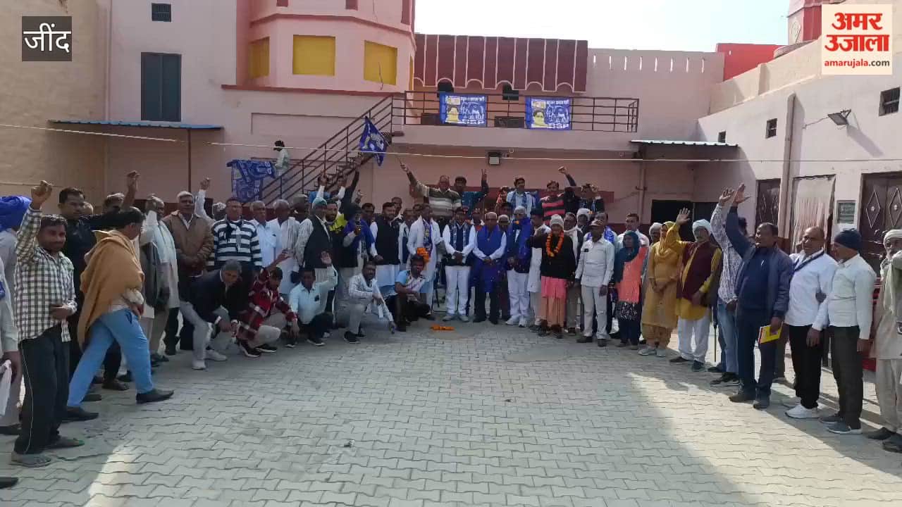 Government is cutting pension of elderly without any solid reason: Krishna Jamalpur