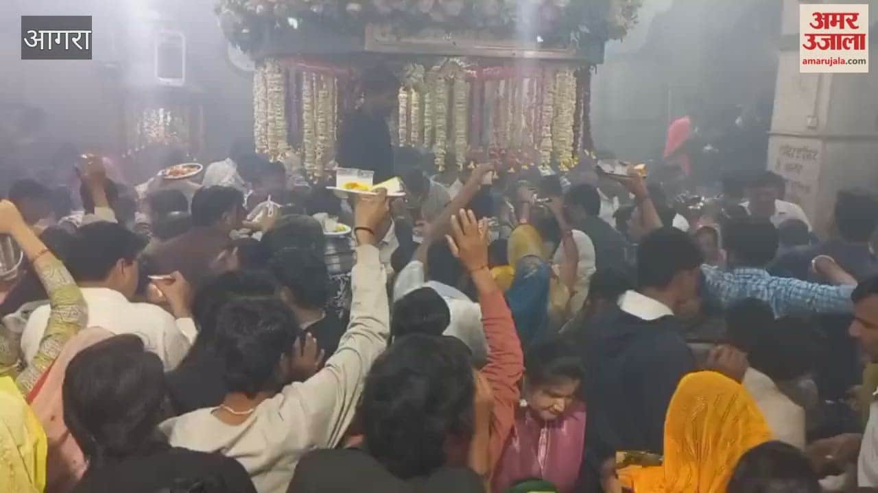 huge crowd of devotees gathered at Kailash Mahadev Temple on Mahashivratri