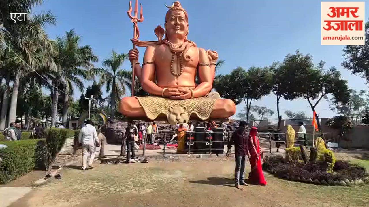 Grand unveiling of 51 feet tall Bholenath statue in Aliganj on Mahashivratri