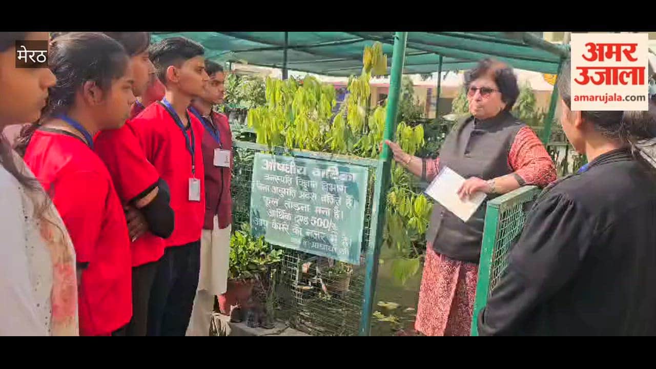 The students learned how to make food from household waste.
