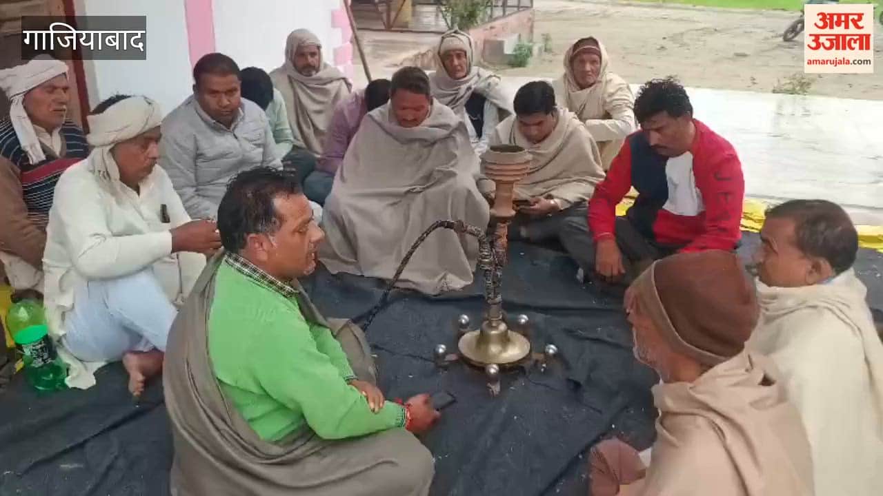 On March 1 villagers sitting on dharna against plant will hold a mahapanchayat