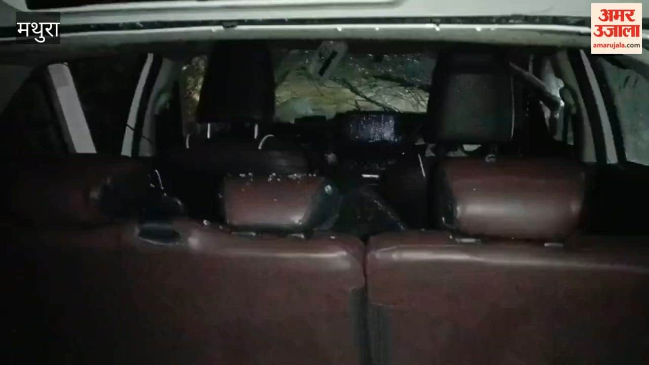 Four people died as car fell into canal in Mathura