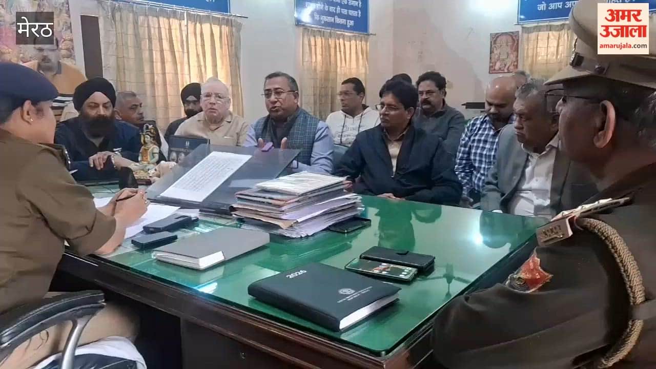 Meerut: Bullion traders held talks with CO on Raghunandan Jewellers incident